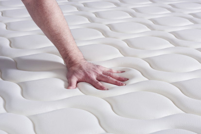 Ensemble Matelas Sommier 120x190 cm - Sommier Blanc (en kit) - Actimemo Touch